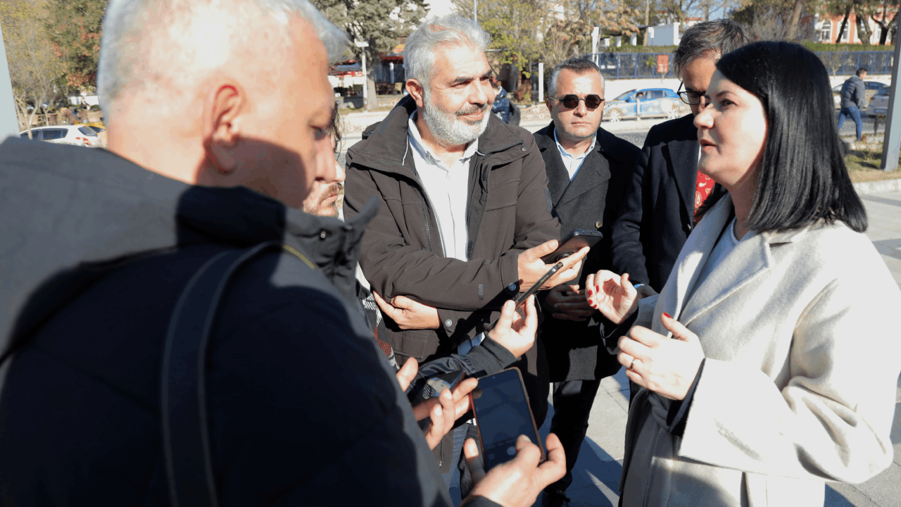 CHP’li Belediye Başkanı Tehdit Edildiğini Açıkladı: Bir Geri Adım Atarsam…’