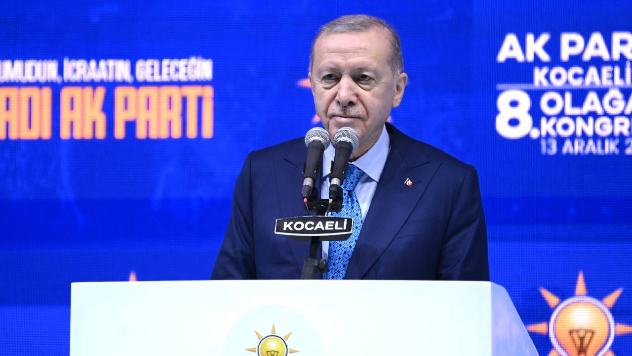 Cumhurbaşkanı Erdoğan’dan Açıklamalar: Muhalefeti Hedef Aldı, ‘Yenilenme’ Mesajı Verdi