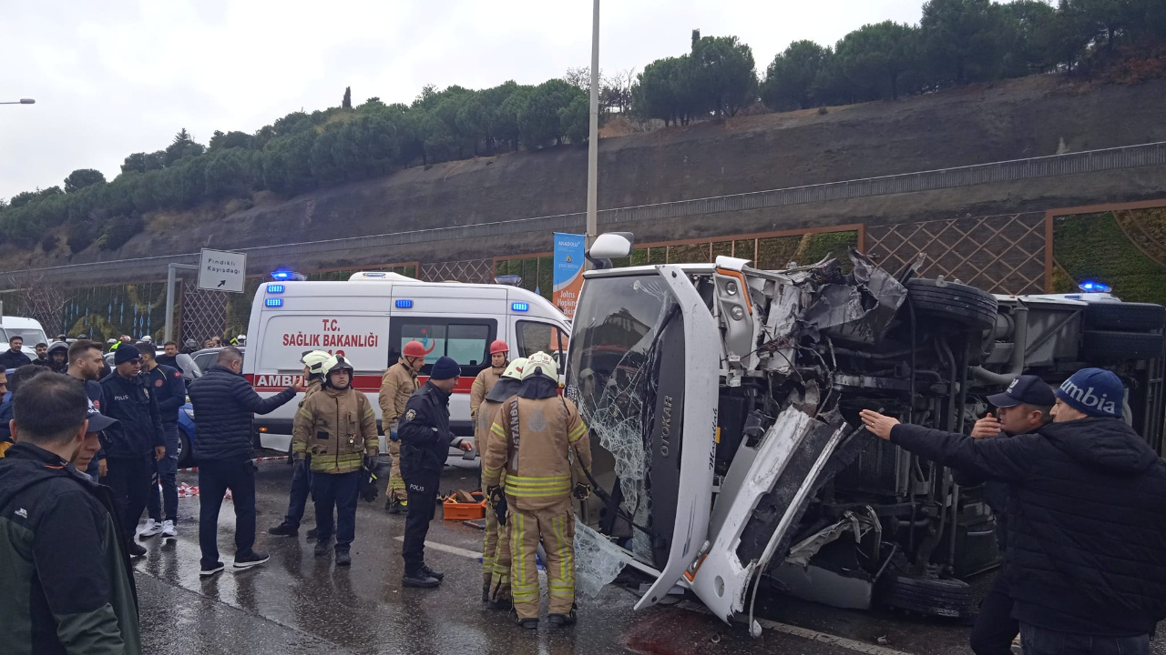 E-5’te Trafik Kazası, Ölü ve Yaralılar Var