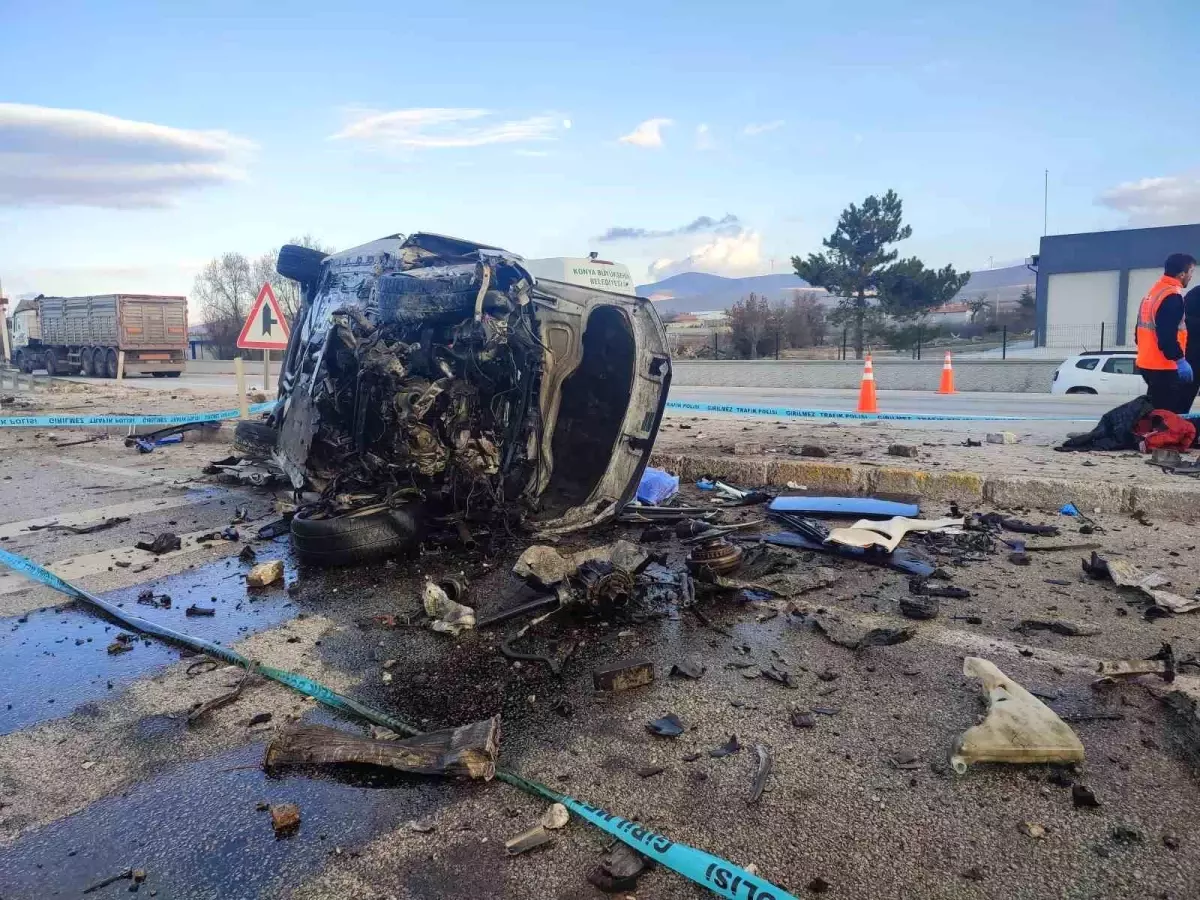 Konya’da Otomobil Kazası: 3 Kişi Hayatını Kaybetti