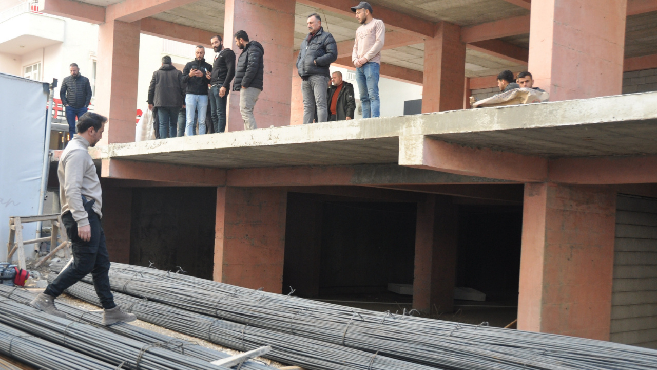 Mardin’de İş Cinayeti: 6. Kattan Düşen İşçi Hayatını Kaybetti