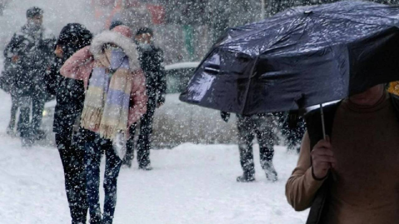 Meteoroloji’den İstanbul Dahil Birçok İl İçin Uyarı: Sağanak ve Kar Yağışı Geliyor