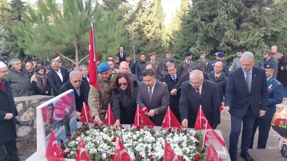 Mudanyalı şehit Tunahan Yavuz’un adının yaşatıldığı okulda kütüphane açıldı