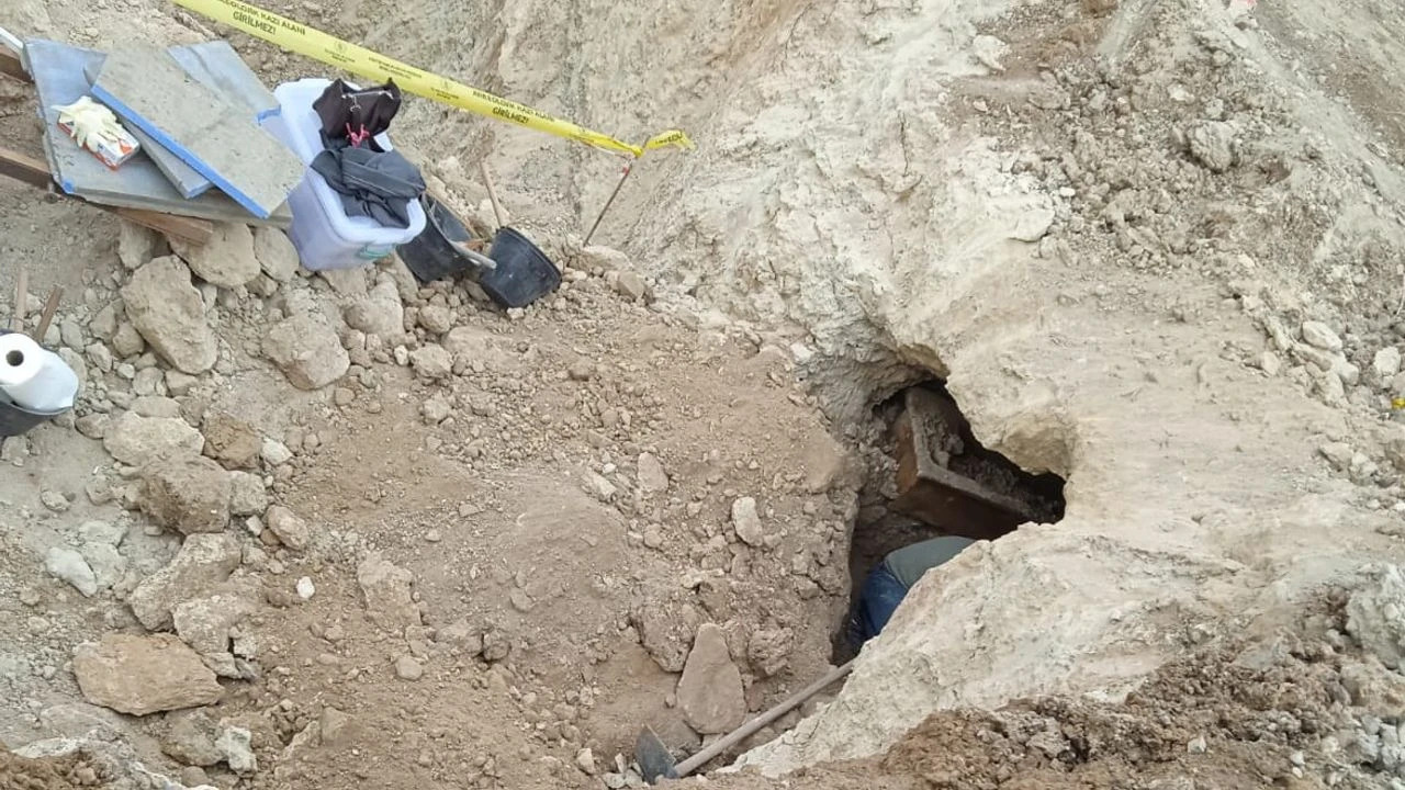 Hatay’da Şantiye Kazısında Şoke Eden Tarihi Kalıntılar Bulundu