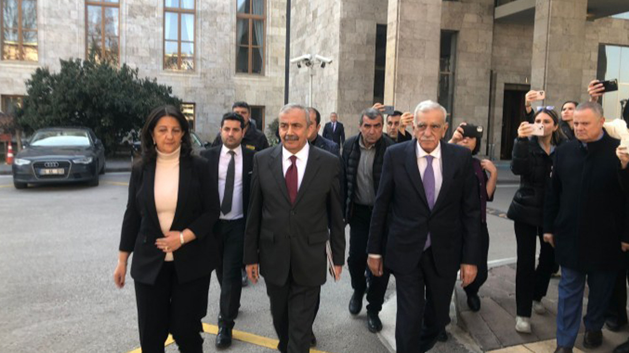 DEM Parti Heyetinden İlk Temas: Meclis Başkanı Kurtulmuş İle Görüşme Başladı