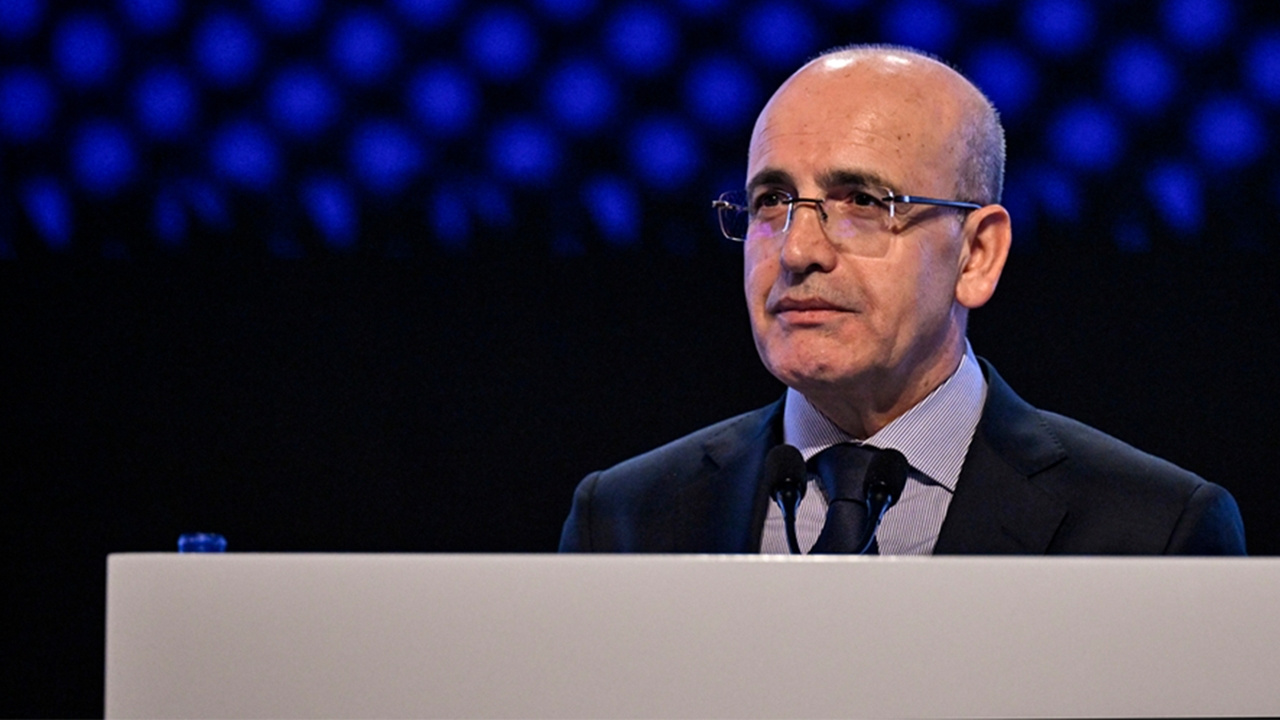 Hazine Bakanı Mehmet Şimşek 2024’ün Ekonomi Karnesini Açıkladı