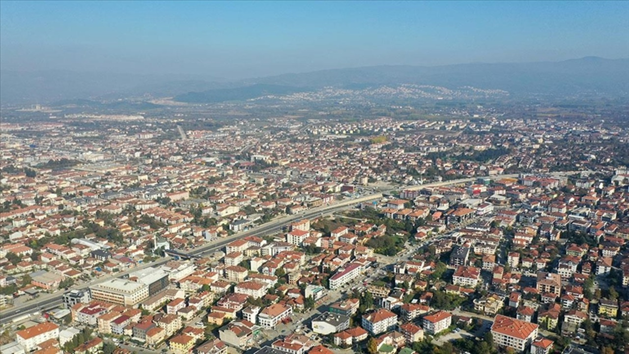 İstanbul, Ankara ve Bursa’dan O İle Yöneldiler. Evleri Kapış Kapış