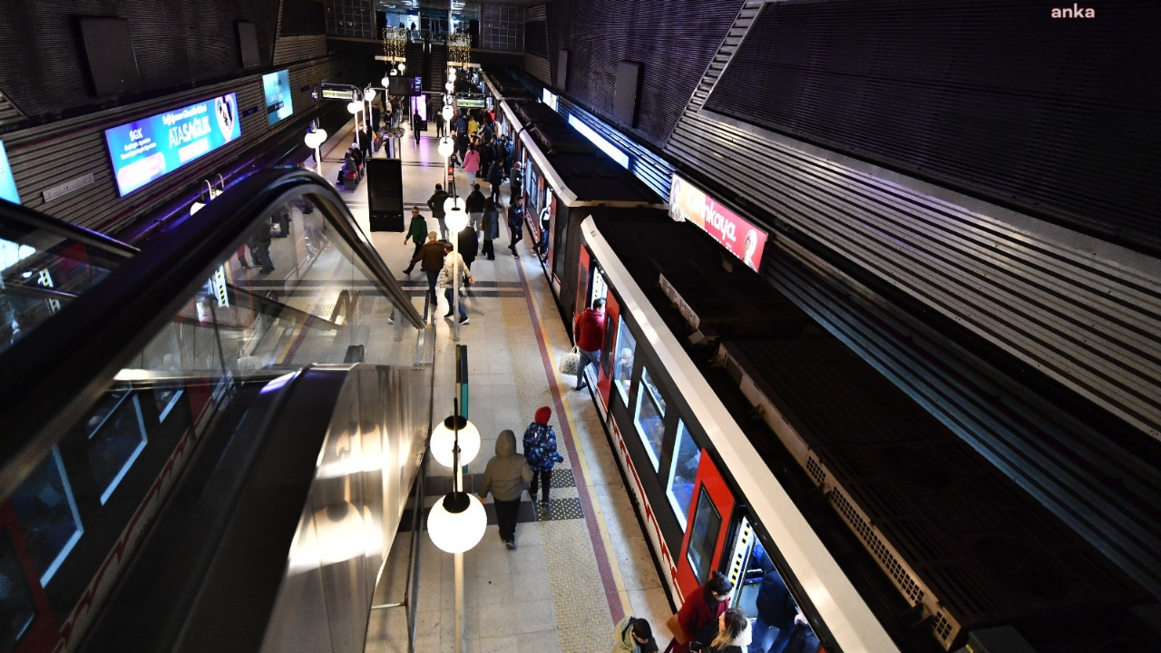 İzmir Metro’sunda Yeni Dönem Başlıyor