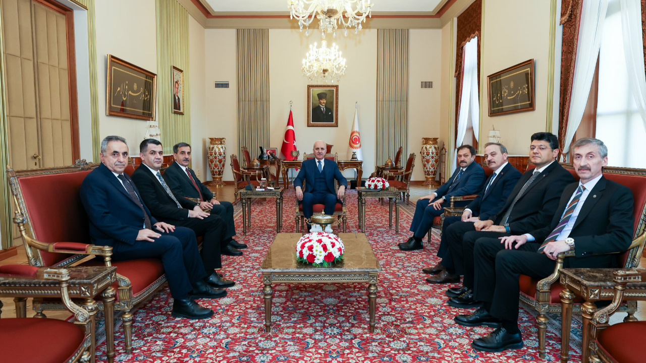 TBMM Başkanı Kurtulmuş Türkiye Kamu-Sen Heyetini Kabul Etti