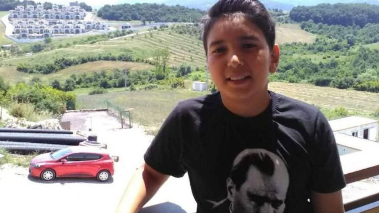 12 Yaşındaki Kerem’in Ölümünde Korkunç Şüphe! Arkadaşının Annesi Cinayetten Yargılanmaya Başlandı