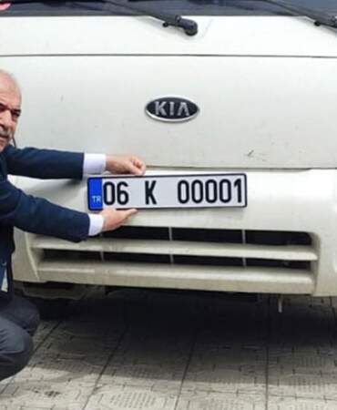 Ağır kusurlu sayılacak: Plakası böyle olan muayeneden geçemeyecek! Trafikteki 32 milyon aracı ilgilendiriyor