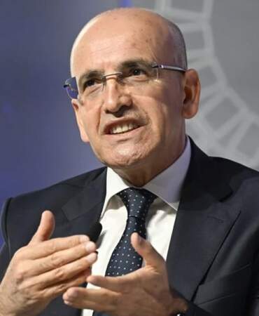 Bakan Şimşek’ten Lefkoşa’ya ‘ekonomik vizyon’ ziyareti