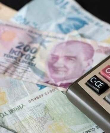 Reel kesim güven endeksi Mayıs’ta 2,2 puan düştü