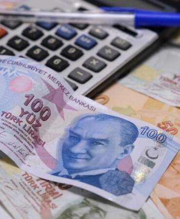 Kamu işçileri ek ödemelerini 2 Haziran ve 17 Aralık’ta alacak