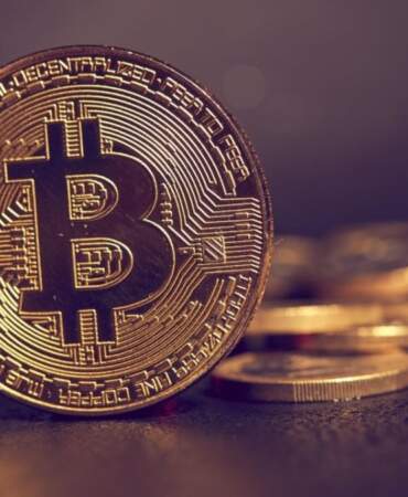 Bitcoin vadeli işlemlerinde rekor açık pozisyon: ETF girişleri 2.5 milyar dolara ulaştı