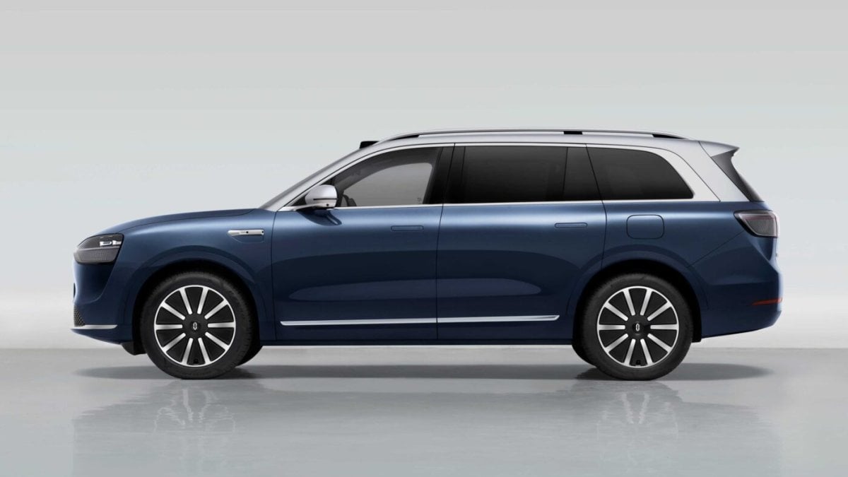 Mercedes ve BMW yalan oldu herkes bunun peşinde! Firma talebe yetişemiyor: Hem daha ucuz hem de süper lüks