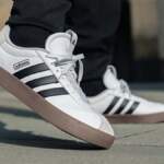 Adidas müşterilerin verilerinin çalındığını duyurdu