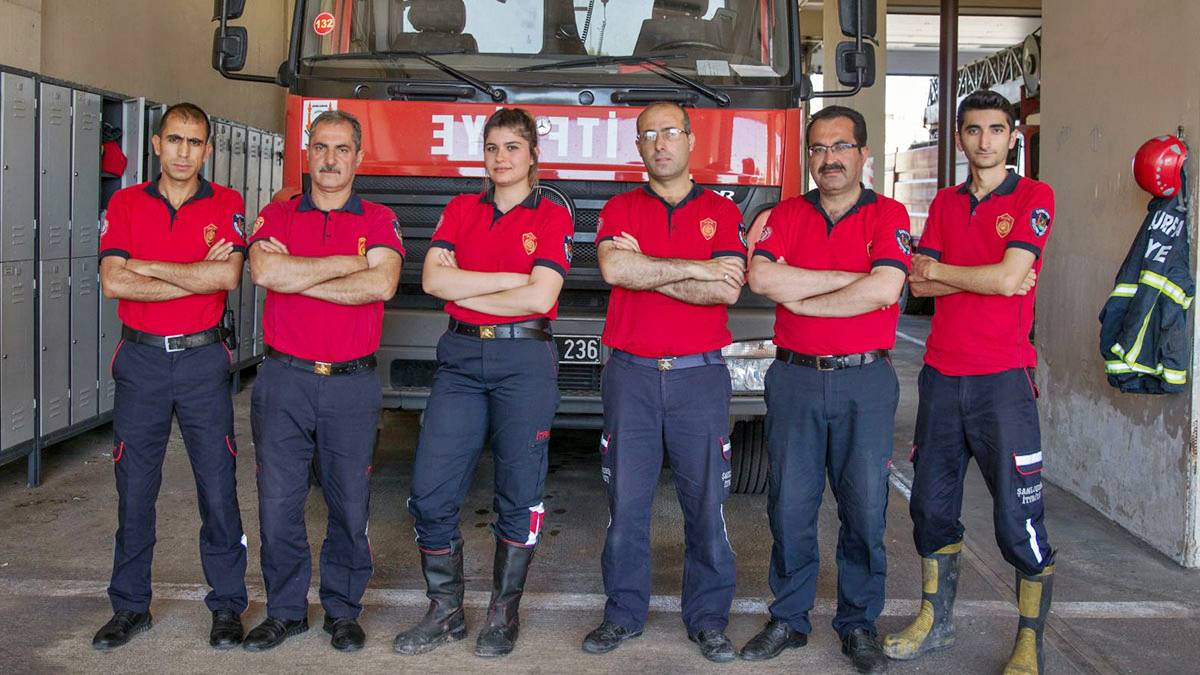 Büyükşehir belediyesinden itfaiye eri alımı! Başvurular başladı, boy-kilo endeksi ve yaş sınırına dikkat
