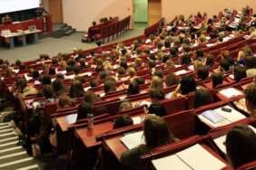 Devlet Üniversitelerine profesör ve doçent atamaları esnetildi