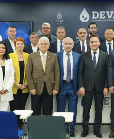 Babacan, esnaf ve gıda sektörü temsilcileriyle buluştu