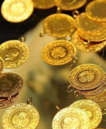 Bir ay sonra ilk: Altın yeniden zirve yolunda