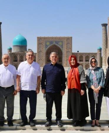 Abdullah Gül’den Özbekistan’a övgü
