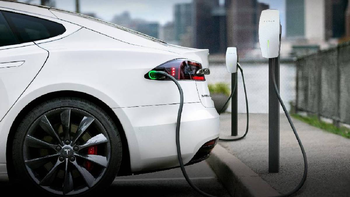 Hayaller gerçek oluyor! Türkiye’de 2 milyon TL altı elektrikli araçlar kapış kapış gidecek! İşte tam liste ve ÖTV avantajı