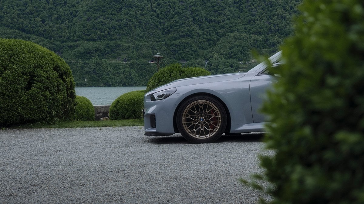 Yeni BMW M2 CS ile tanışın! Artık imza haline gelmiş o özellik olmayacak