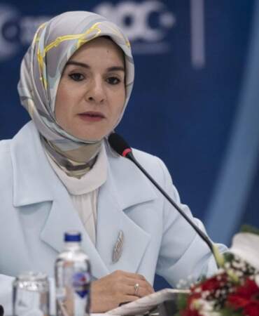 Göktaş: Genç nüfus azalıyor, toplum yaşlanıyor