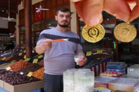 Bu sakızın fiyatı dudak uçuklatıyor! Tanesi 25 TL, kilosu ise yarım altınla yarışıyor: Dünyanın en pahalı sakızı