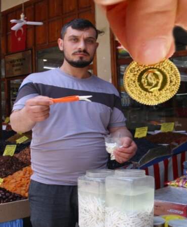 Bu sakızın fiyatı dudak uçuklatıyor! Tanesi 25 TL, kilosu ise yarım altınla yarışıyor: Dünyanın en pahalı sakızı