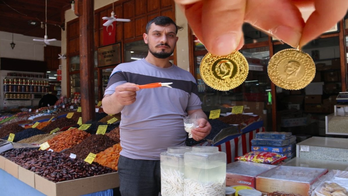 Bu sakızın fiyatı dudak uçuklatıyor! Tanesi 25 TL, kilosu ise yarım altınla yarışıyor: Dünyanın en pahalı sakızı