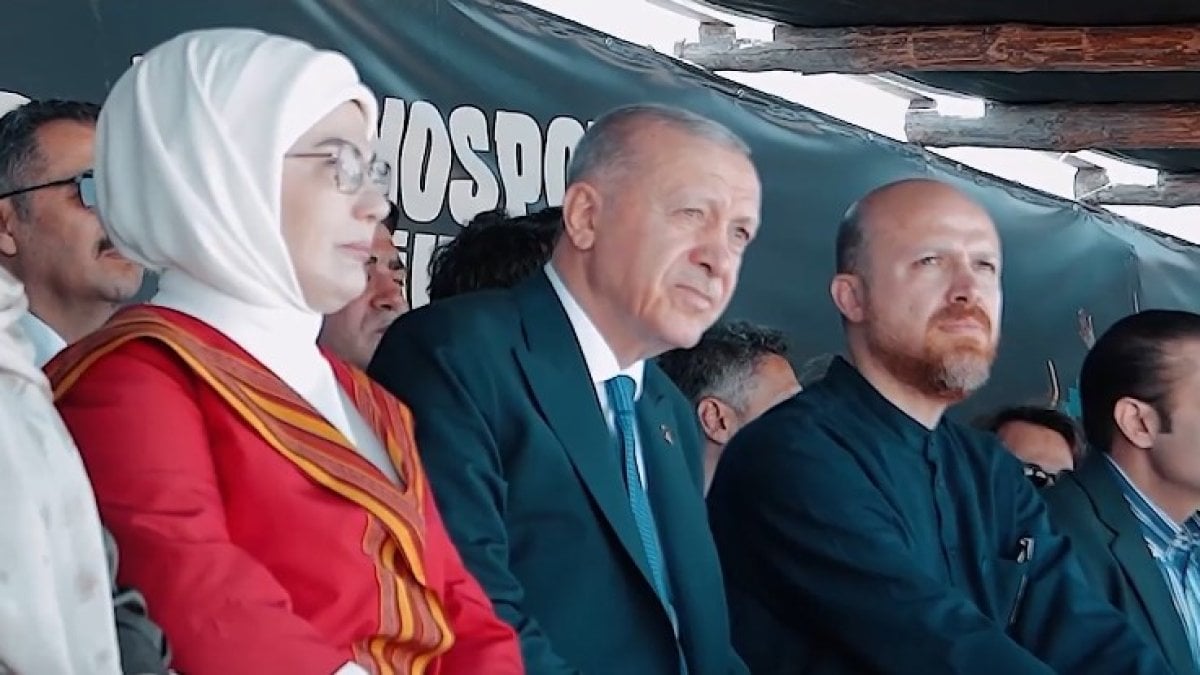 Erdoğan’dan ”Karabağ Atları” paylaşımı