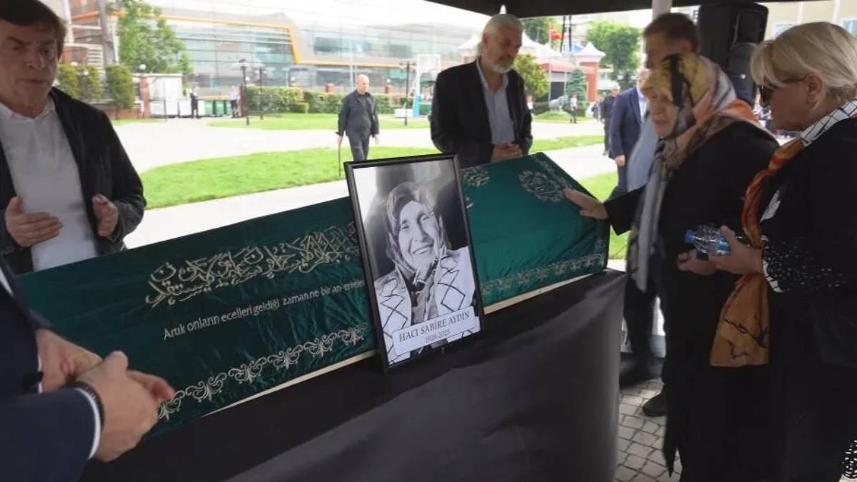 Prof. Dr. Mustafa Aydın’ın annesi Hacı Sabriye Aydın vefat etti