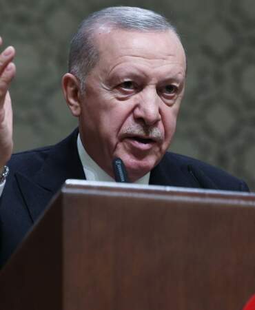 Erdoğan: Yetkisini kötüye kullanan kimsenin gözünün yaşına bakmadık