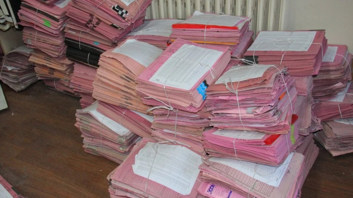 İcralık dosya sayısı 4 milyonu aştı: Her dört kişiden biri takipte