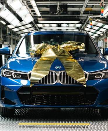 BMW’den yeni rekor! 3 milyonuncu araç banttan indi