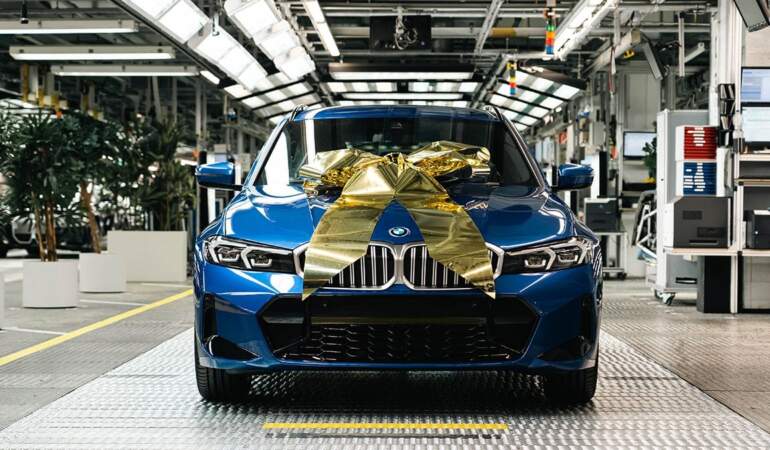 BMW’den yeni rekor! 3 milyonuncu araç banttan indi