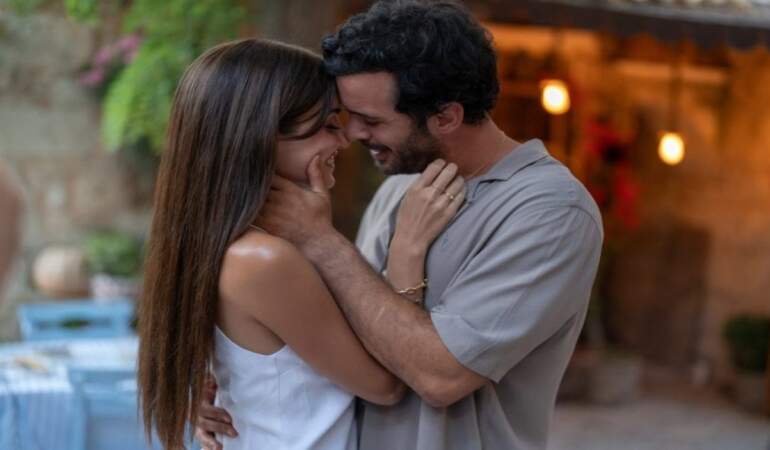 Hande Erçel ve Barış Arduç projelere doyamadı! Bu kez TV için yapıyorlar: Sezonun dizisi belli oldu