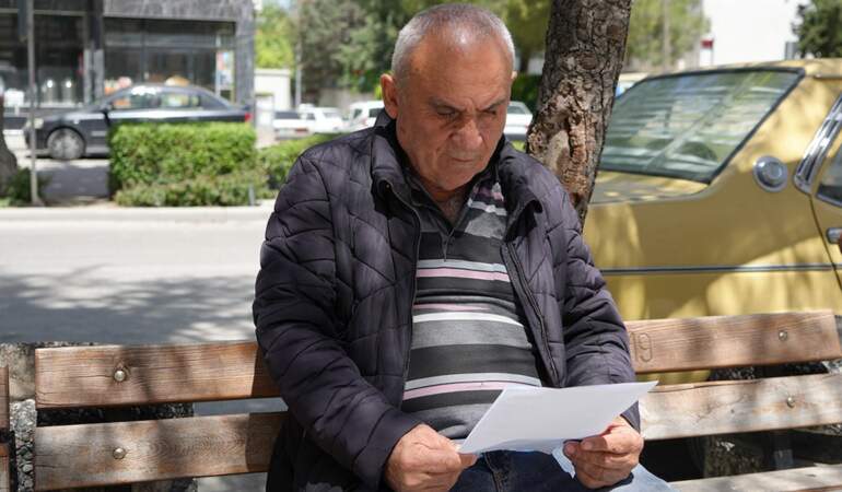 Banka uyarı vermedi: Emekli esnafın kredi kartından hasta yatağında yüklü miktarda para çekildi