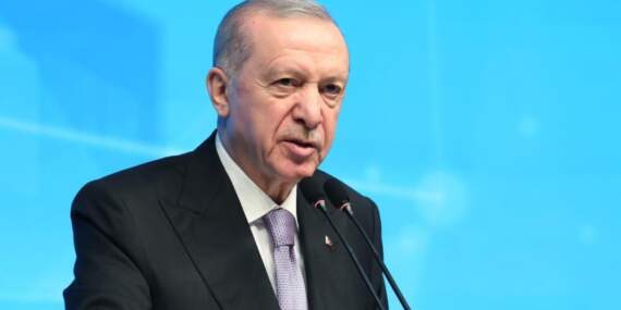Erdoğan, Azerbaycan’ın Müstakillik Günü’nü tebrik etti