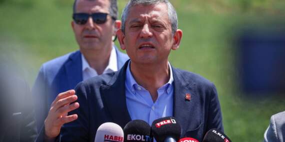 Özgür Özel: Bize düşman hukuku uyguluyorlar