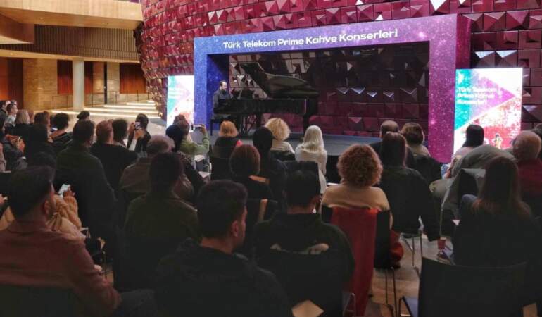 Türk Telekom Prime’dan sezon finali: Kahve ve cazla dolu bir sabah yolculuğu