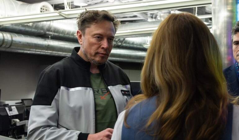 Tesla hissedarlarından Musk’a mektup: Ya 40 saat çalış ya da istifa et