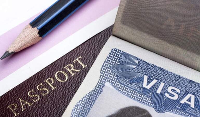Vize randevusu almak çileye döndü: Aracılar binlerce Euro talep ediyor!