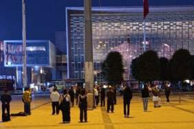 Gezi’nin yıldönümünde ‘duran adam’ eylemi : 19 kişiye yurt dışı yasağı
