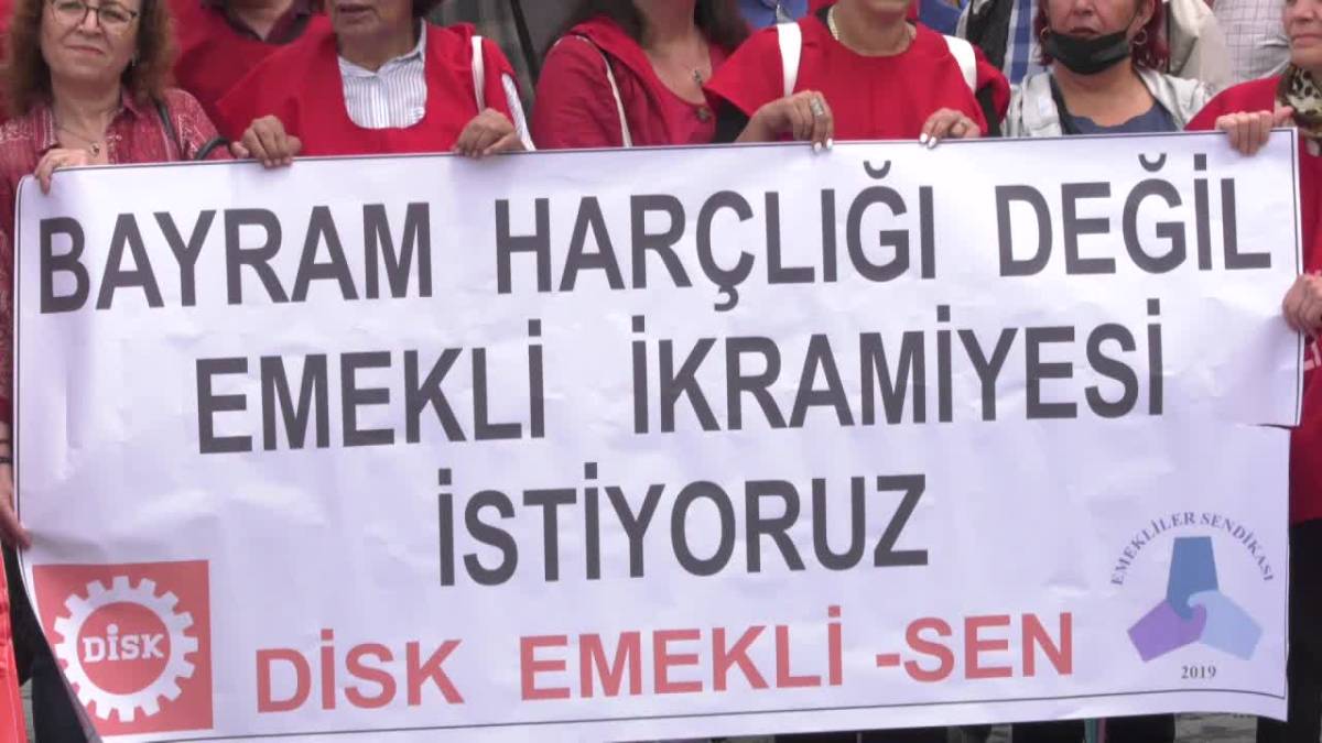 Emekliden bayram ikramiyesi yetersiz: Ekmeği zor buluyoruz, 4 bin liranın bir anlamı yok!