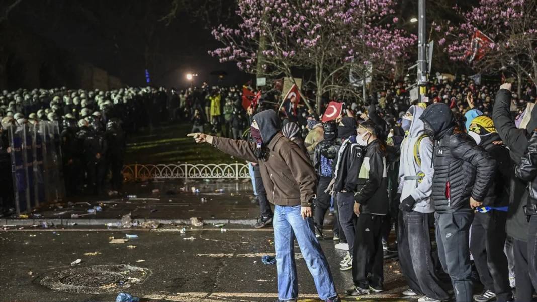 Saraçhane protestolarında tutuklanan gençler 68 gün sonra hakim karşısında