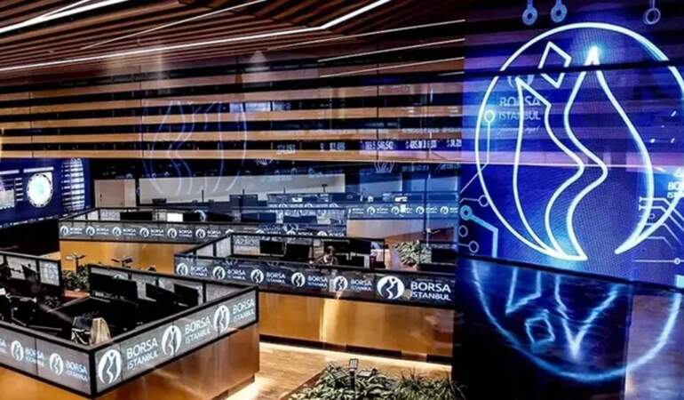 Borsa iki ay sonra 9 bin puanın altını gördü