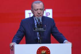 Erdoğan: En büyük eserimiz terörsüz Türkiye